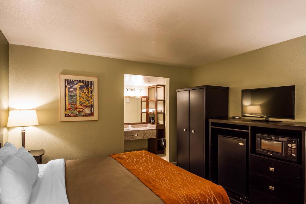 Rancho Cordova Inn Esterno foto